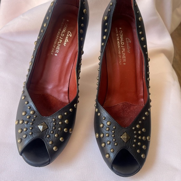 Donald J. Pliner Black Leather Peep-Toe Heels - Picture 1 of 11